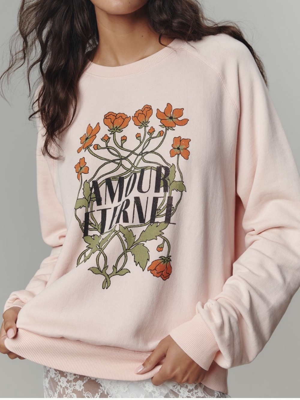 NWT Anthro Long-Sleeve AMOUR ETERNEL Floral Loose fit Sweatshirt in Soft Pink